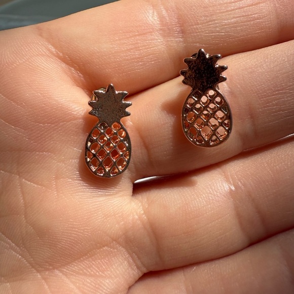 Anthropologe Rose gold Pineapple Stud Earrings - Picture 6 of 7